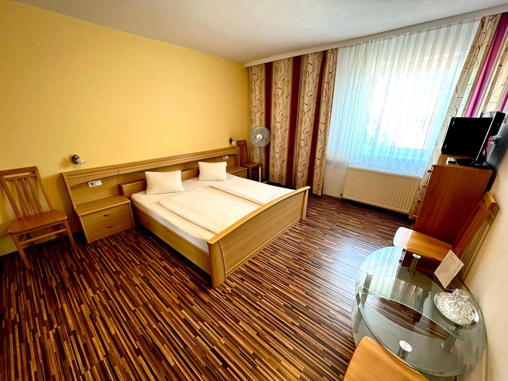 Pension Seeblick Mörbisch am See Chambre photo