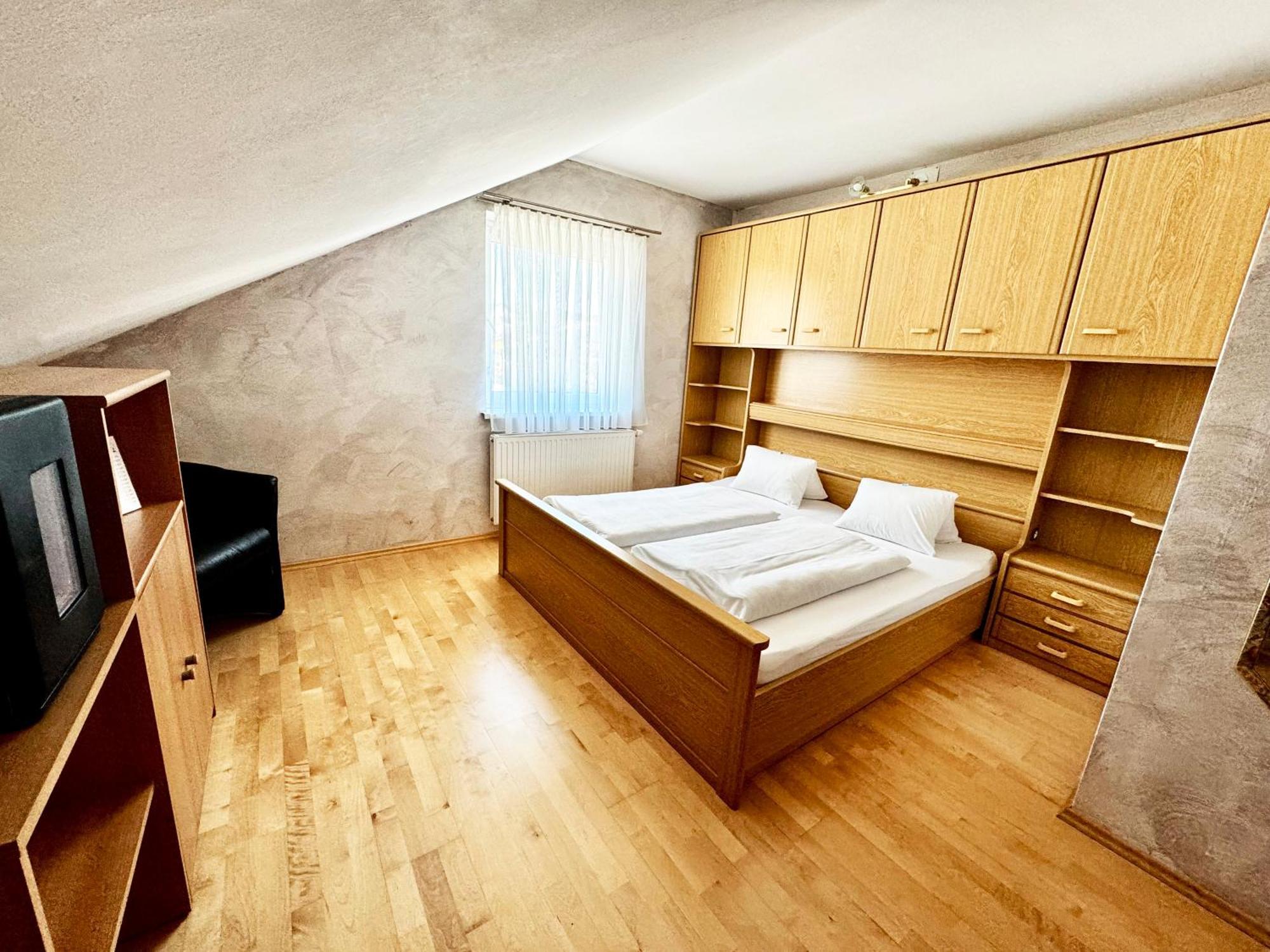 Pension Seeblick Mörbisch am See Chambre photo
